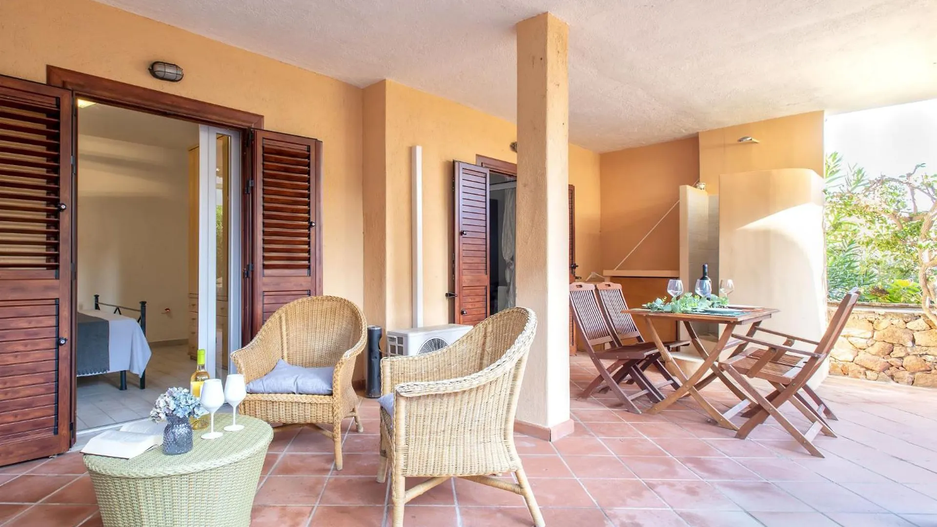 Apartment D4-I1 By Interhome Golfo Aranci 0*,